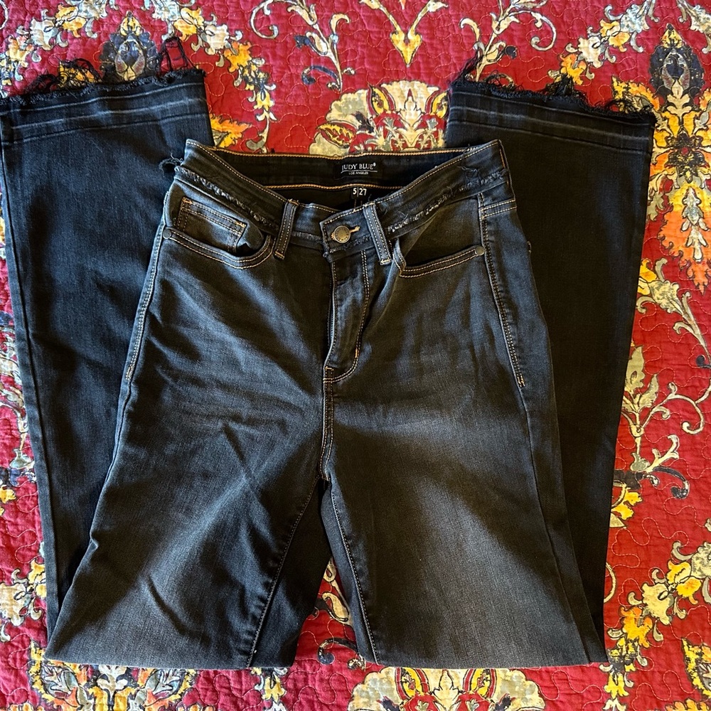 NWOT Judy Blue Slim Bootcut Size 5